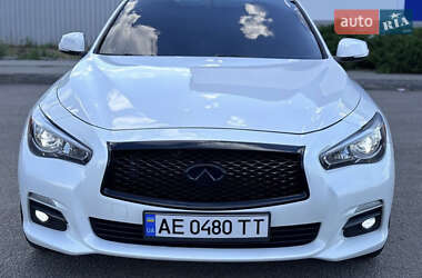 Infiniti Q50 2013