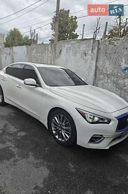 Infiniti Q50  2017