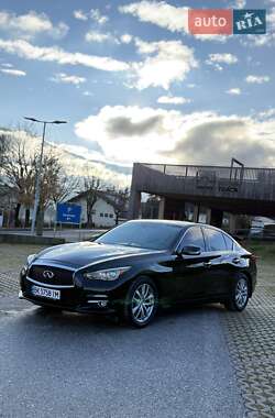 Infiniti Q50 2016