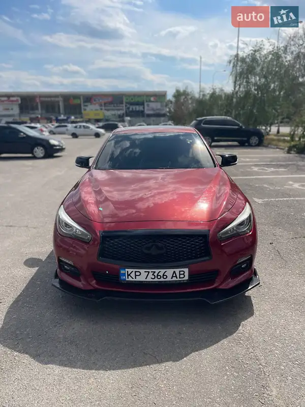 Infiniti Q50 2014