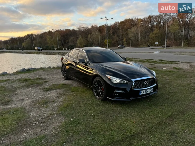 Infiniti Q50