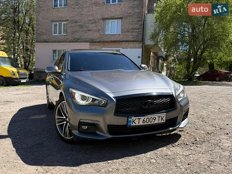 Infiniti Q50
