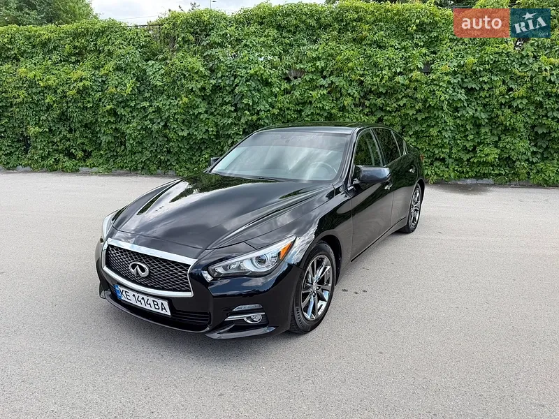 Infiniti Q50