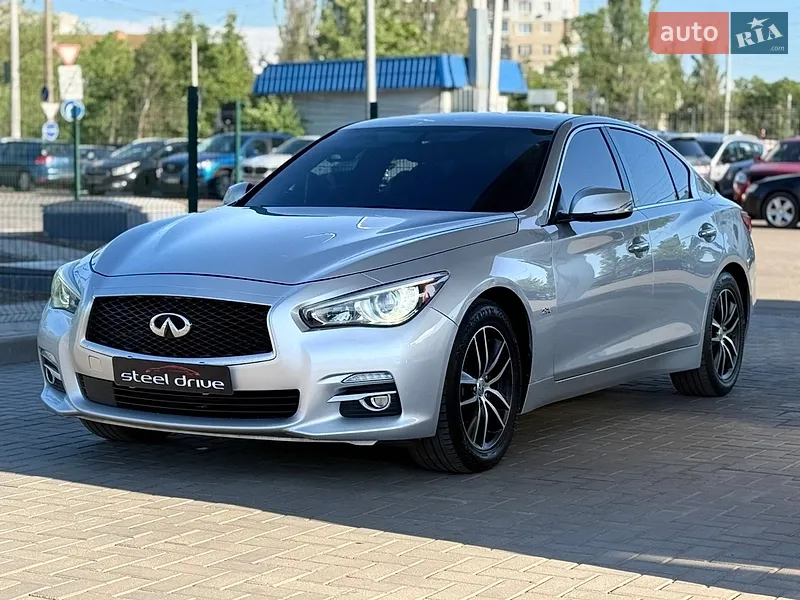 Infiniti Q50