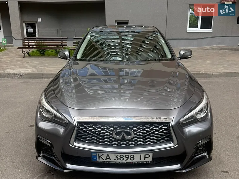 Infiniti Q50