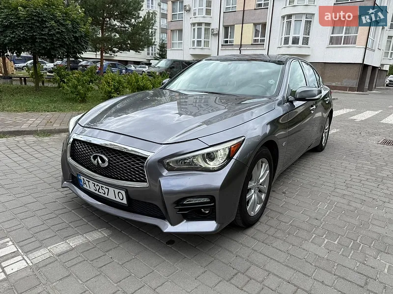 Infiniti Q50 2015
