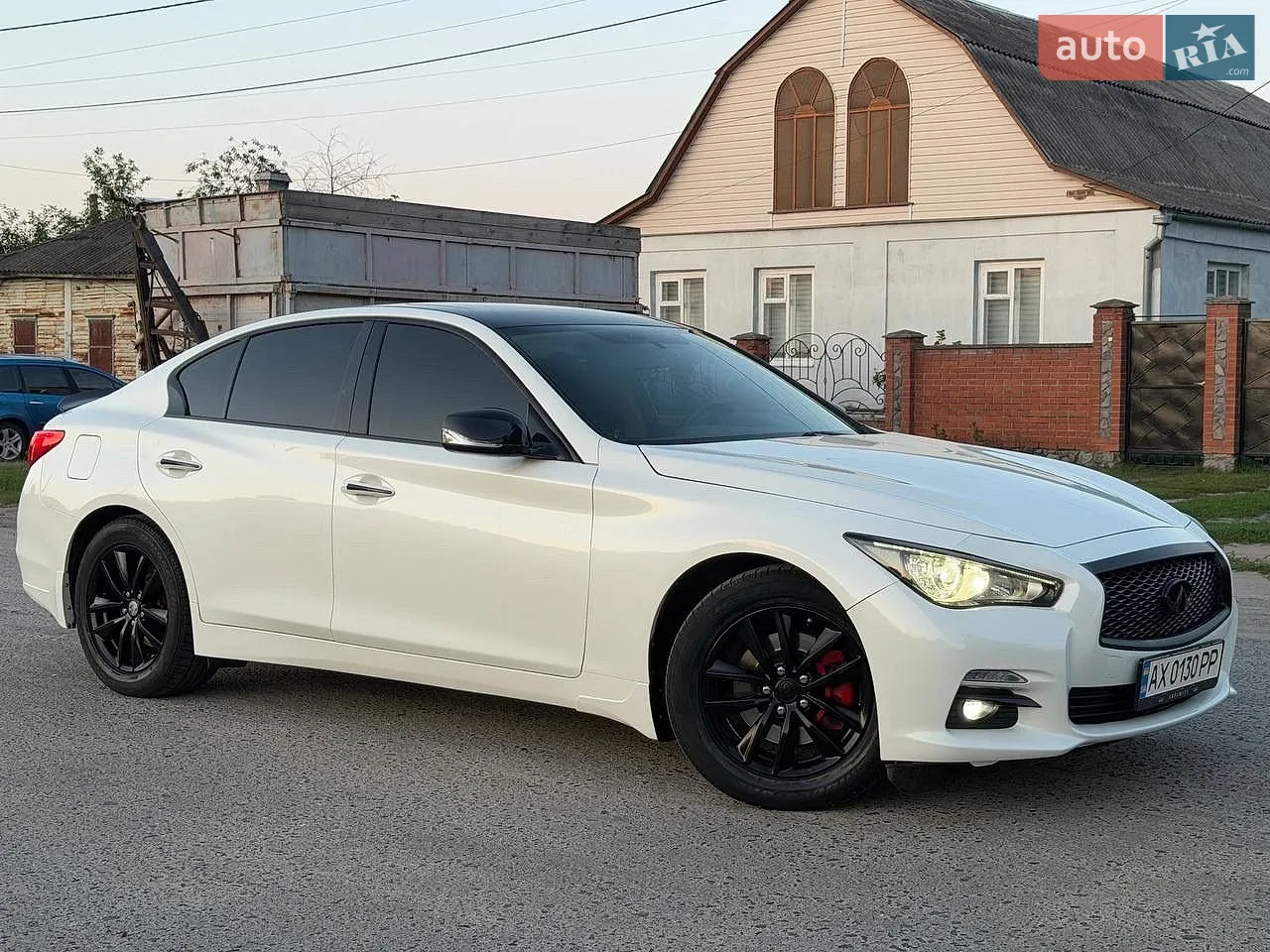 2016 Infiniti Q50 - фото 1