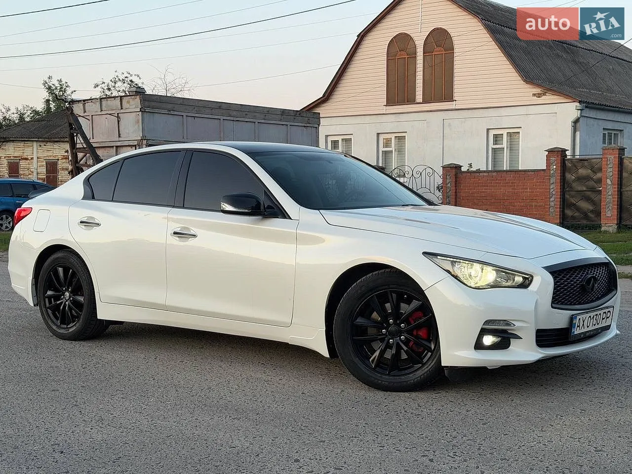 2016 Infiniti Q50 - мініатюра 2