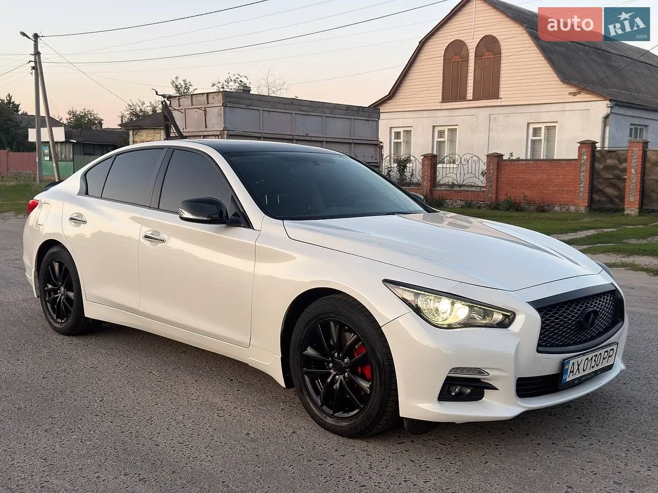2016 Infiniti Q50 - мініатюра 4
