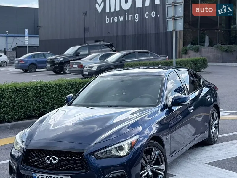 Infiniti Q50