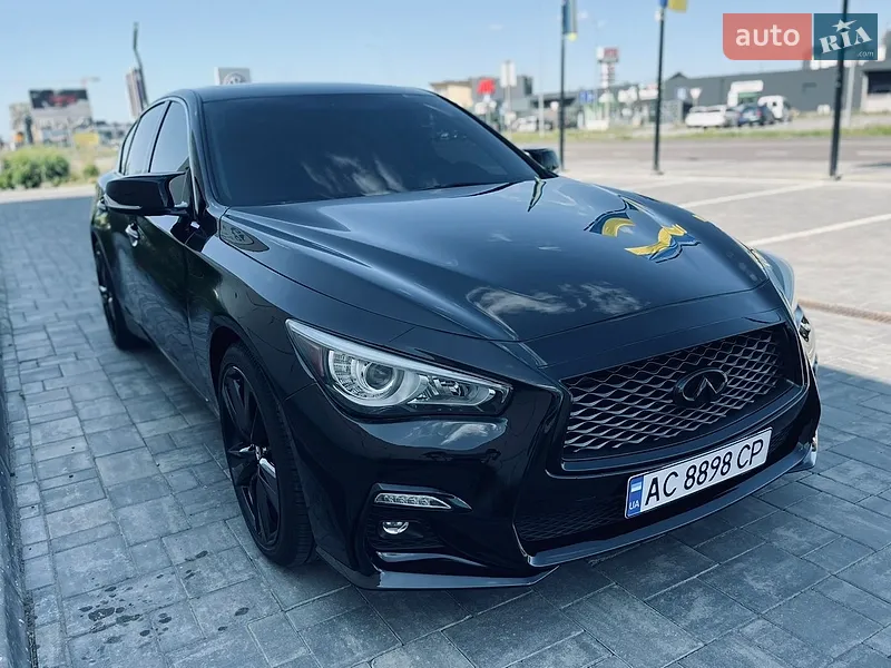 Infiniti Q50