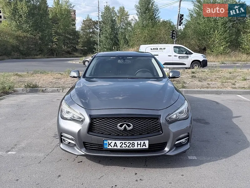 Infiniti Q50 2016