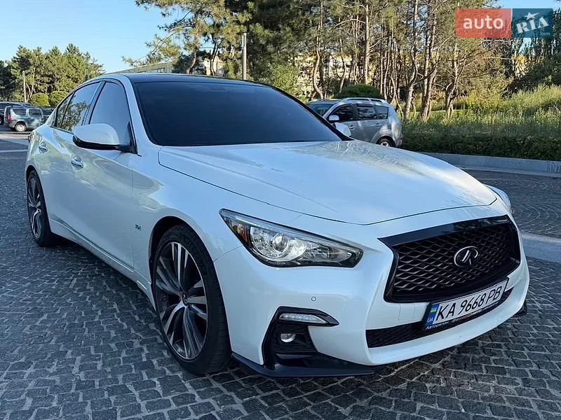 Infiniti Q50