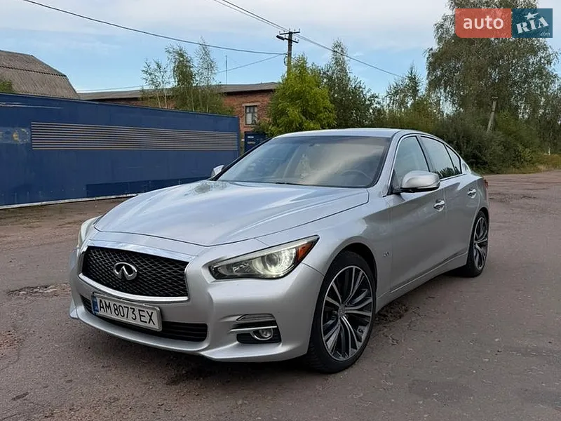 Infiniti Q50