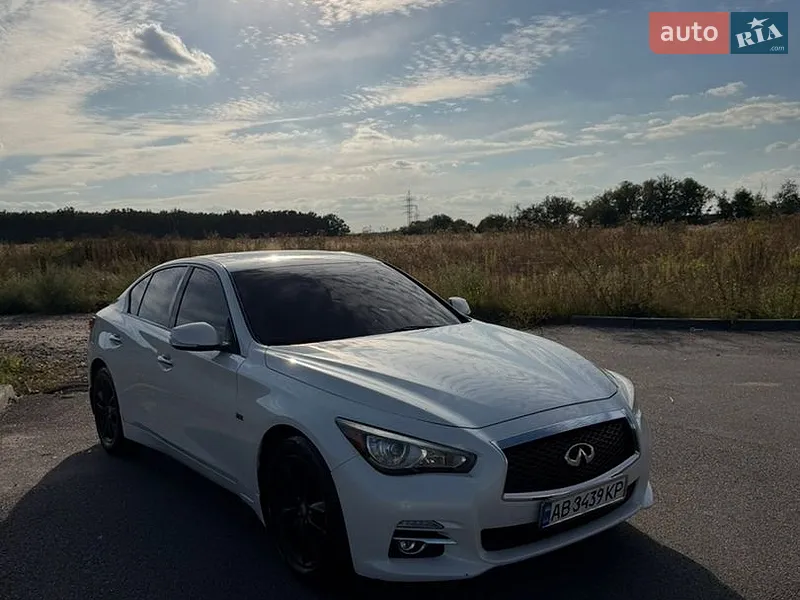 Infiniti Q50