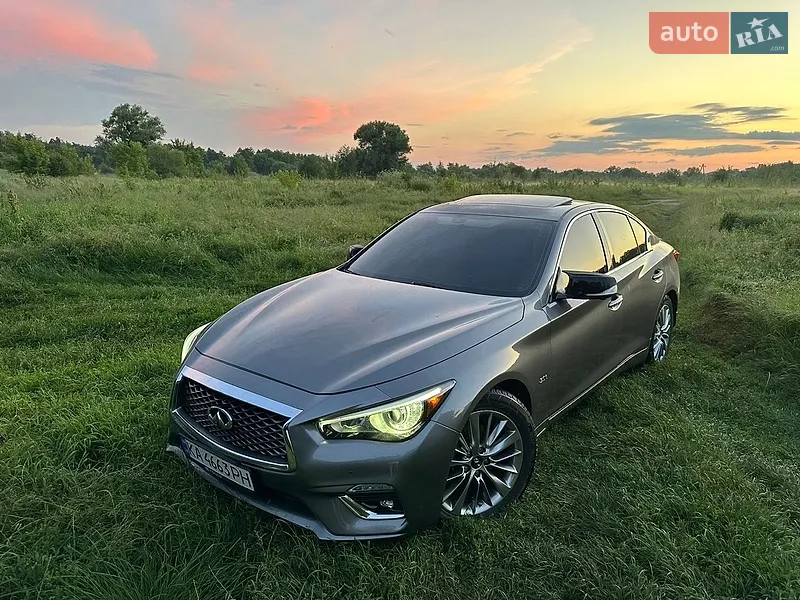 Infiniti Q50