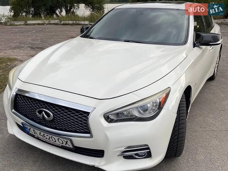 Infiniti Q50 2016