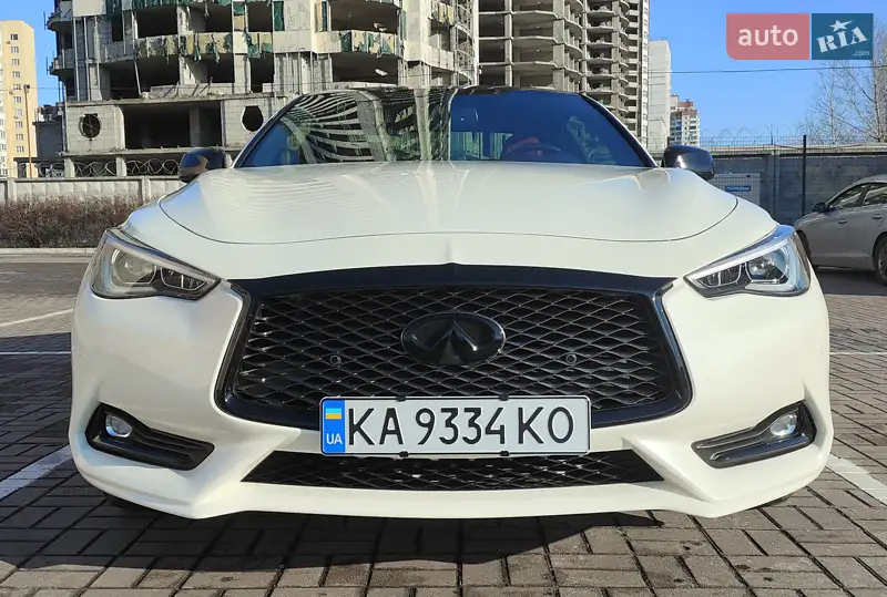 Infiniti Q60 2018