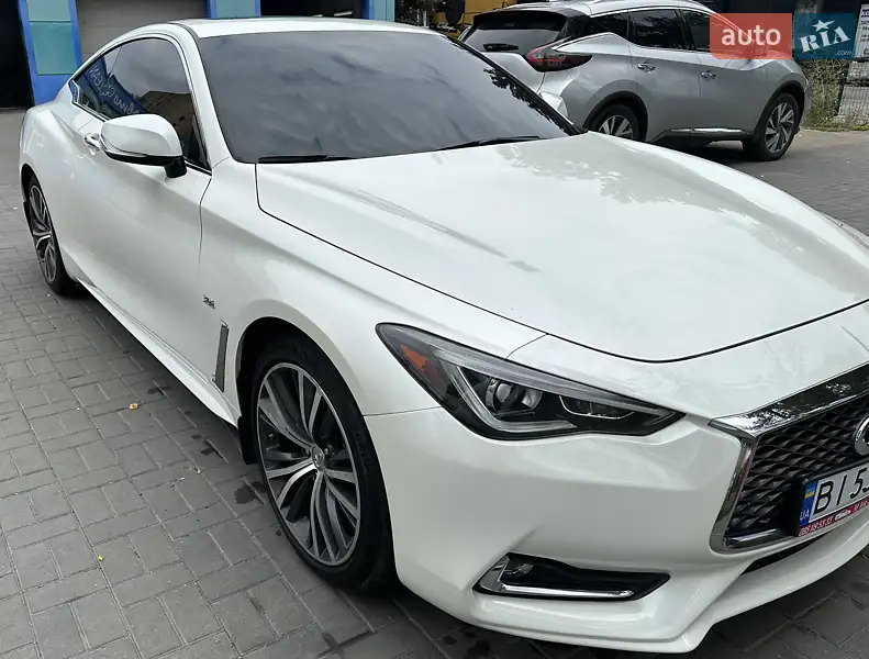 Infiniti Q60 2017