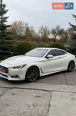 Infiniti Q60  2016