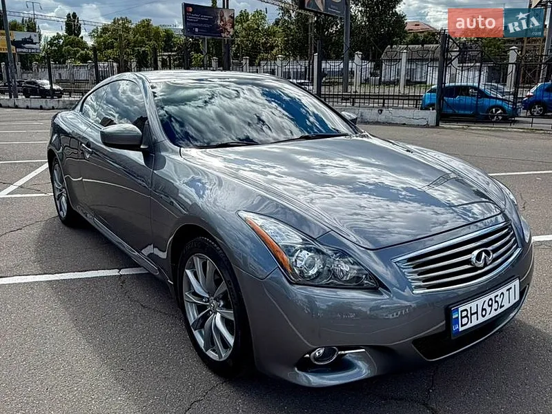 Infiniti Q60 2015