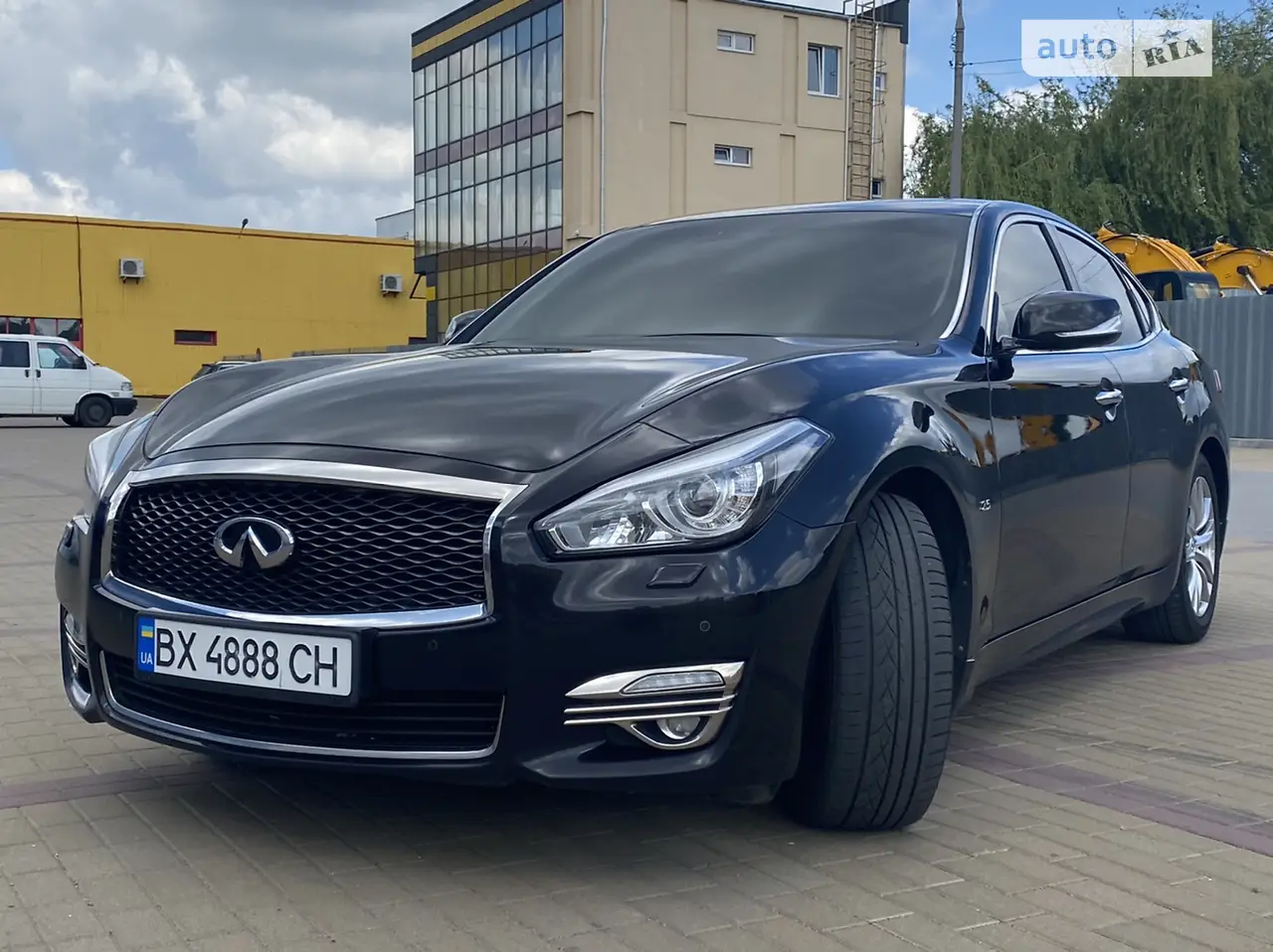 2018 Infiniti Q70 - мініатюра 2