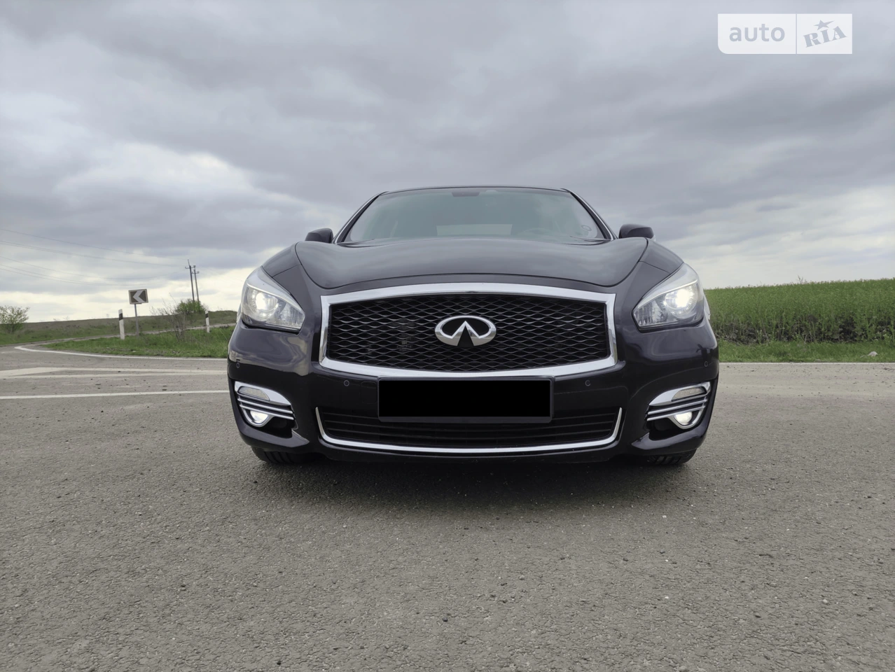 2015 Infiniti Q70 - мініатюра 3