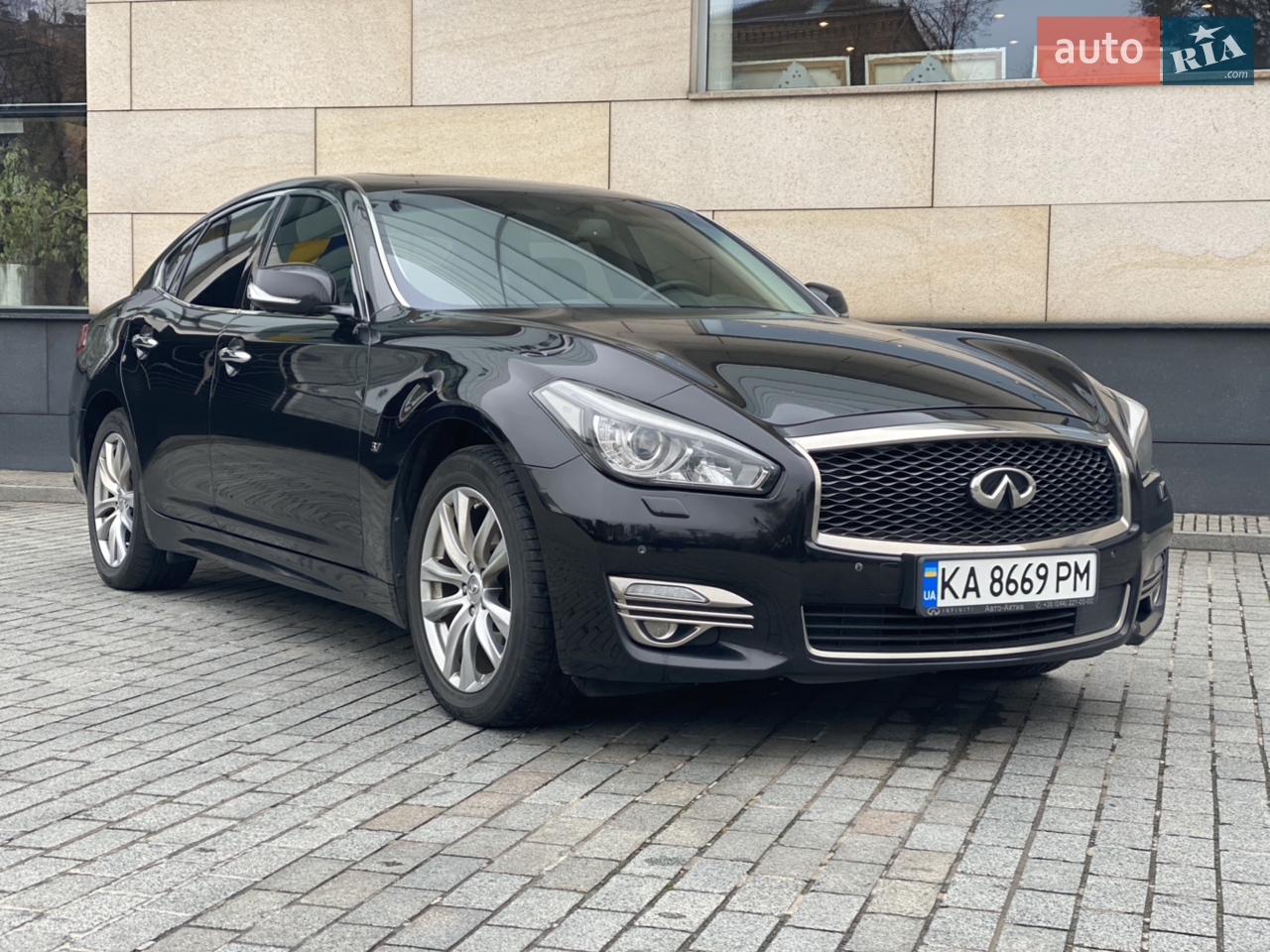 2017 Infiniti Q70 - мініатюра 2