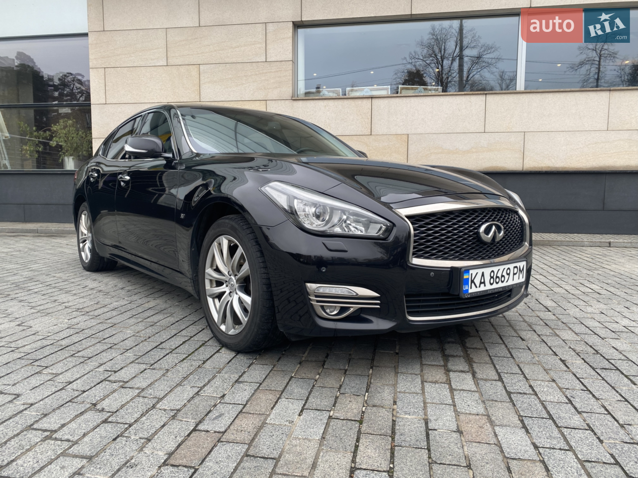 2017 Infiniti Q70 - мініатюра 4