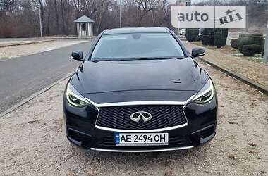 Infiniti QX30  2016