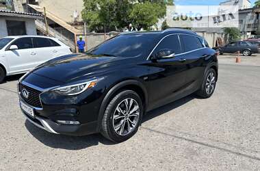 Infiniti QX30 MAXIMAL 2016