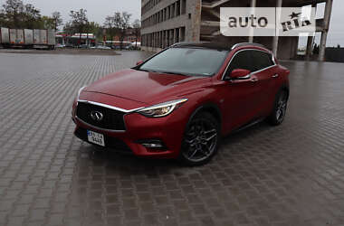 Infiniti QX30  2016