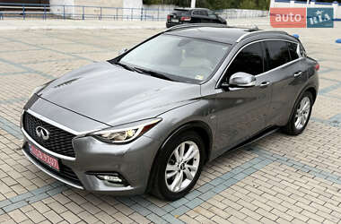 Infiniti QX30  2016