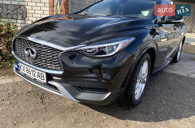 Infiniti QX30  2017