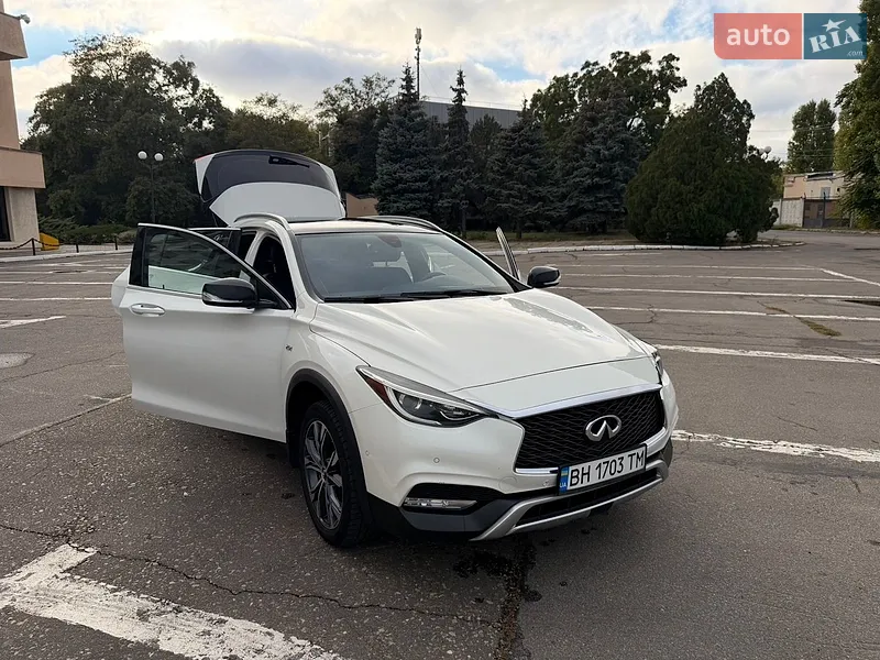 Infiniti QX30 2017