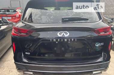 Infiniti QX50  2022