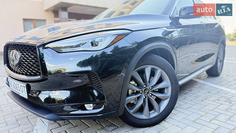 Infiniti QX50