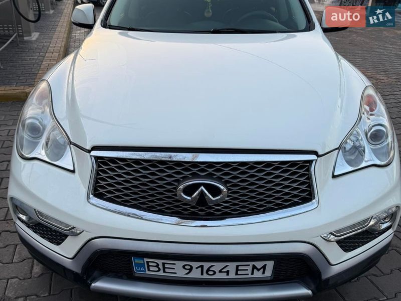 Infiniti QX50