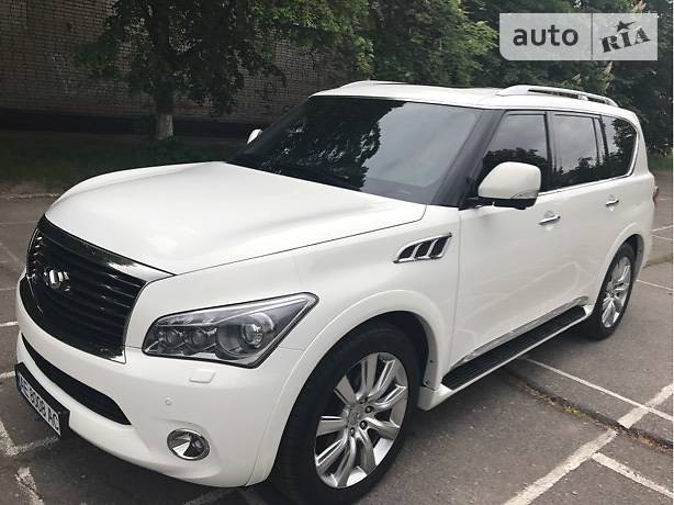 Infiniti QX56 2011 года