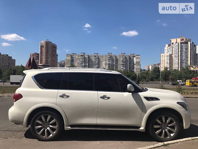 Infiniti QX56 2012 года