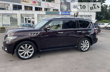 Infiniti QX56  2012