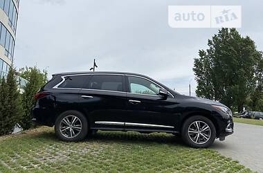 Infiniti QX60 AWD 2019