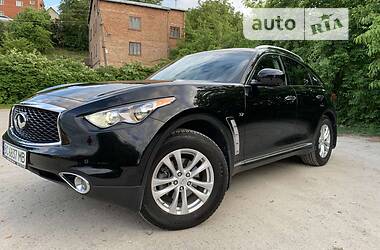 Infiniti QX70  2013