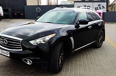 Infiniti QX70  2014