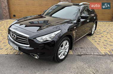 Infiniti QX70  2013