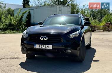 Infiniti QX70 2015