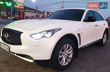 Infiniti QX70  2015