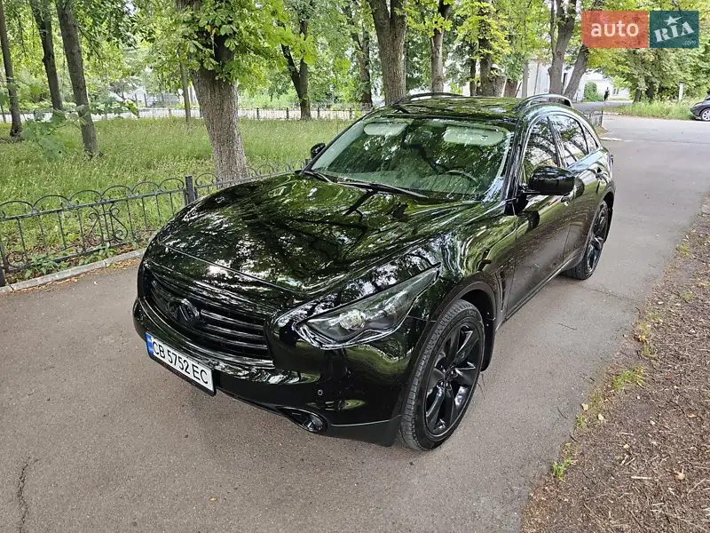 Infiniti QX70 2014