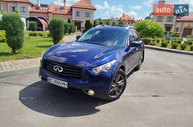 Infiniti QX70  2015