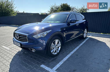 Infiniti QX70  2015